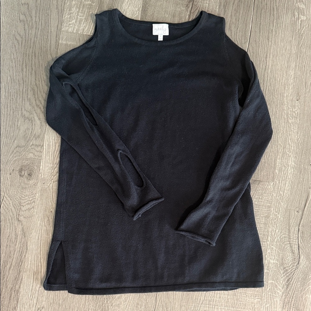 Cold Shoulder Long Sleeve Top